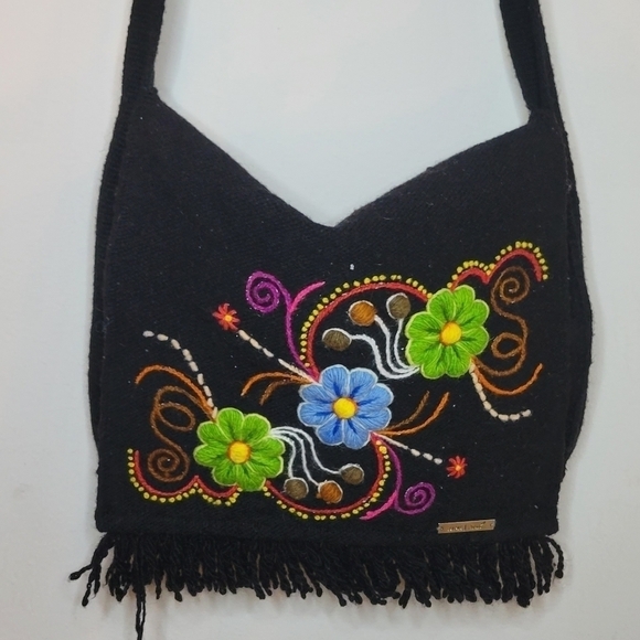 Alma Soul made in Peru Lambswool Satchel Crossbody Bag - Picture 2 of 7